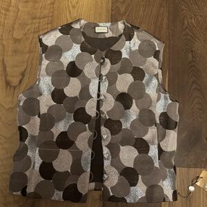 Vintage Gucci Multicolor Circle Pattern Vest and short set. Size S